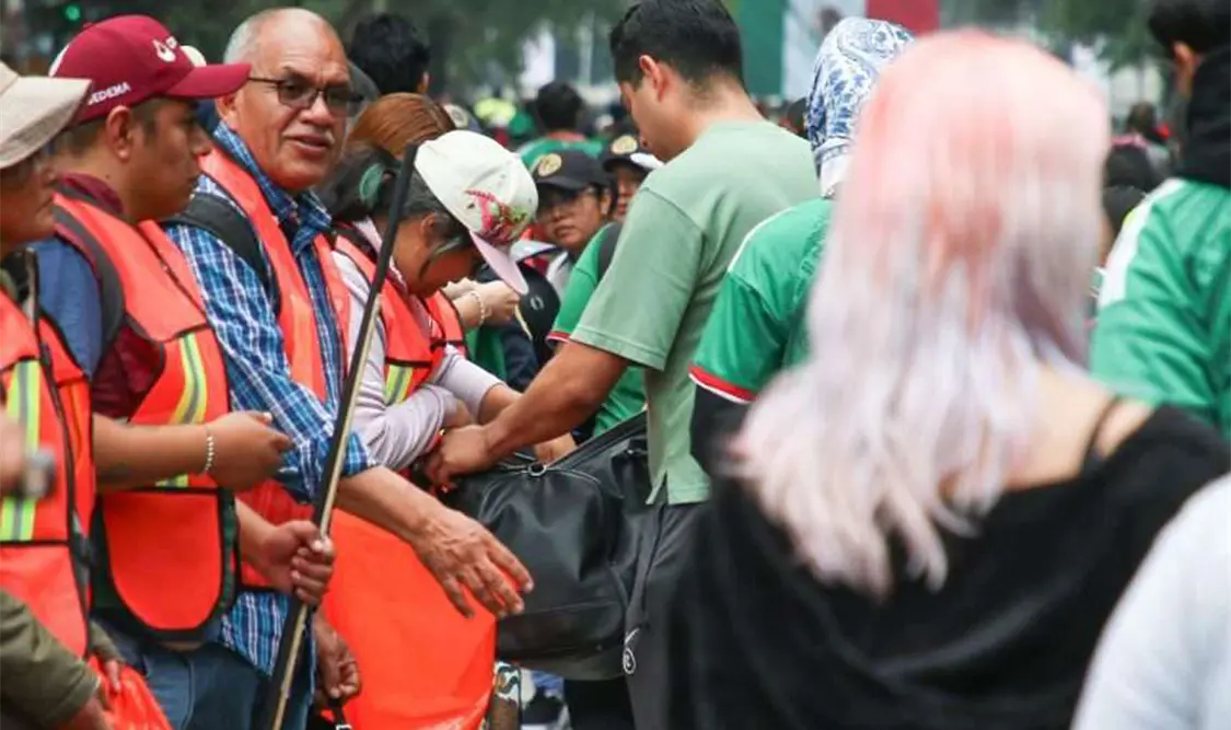 Partido de México contra Inglaterra dejó 124 personas en el juzgado cívico. Cortesía