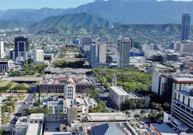 Crece 5.3 % inventario de naves industriales