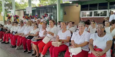 Clausuran programa anual De Regreso a la Escuela Clausuran programa anual De Regreso a la Escuela