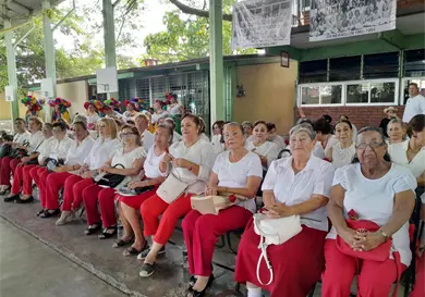 Clausuran programa anual De Regreso a la Escuela Clausuran programa anual De Regreso a la Escuela