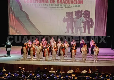 Se gradúan 299 alumnos del Plantel 20 SCLC Se gradúan 299 alumnos del Plantel 20 SCLC