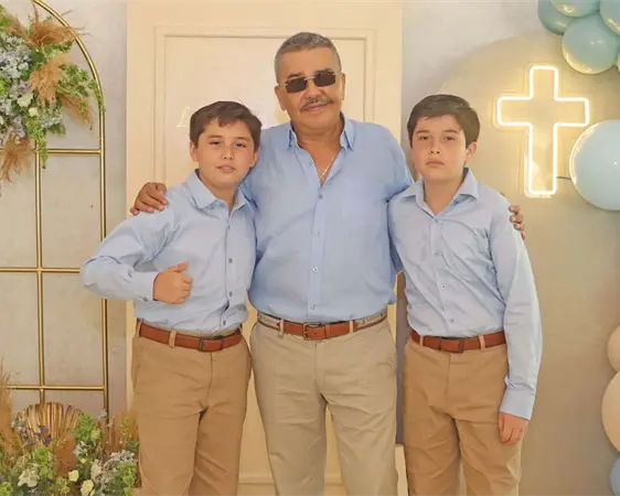 Recibiendo la eucaristía Recibiendo la eucaristía