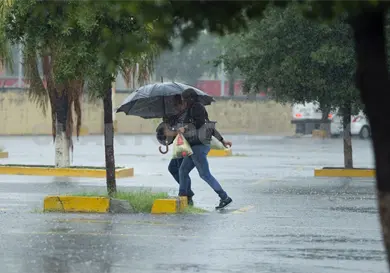 Altas temperaturas y lluvia vespertina