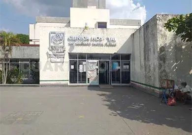 Denuncian pésima atención y falta de insumos Denuncian pésima atención y falta de insumos