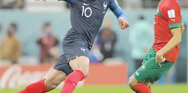 Francia y Marruecos reeditan un duelo de alto voltaje Francia y Marruecos reeditan un duelo de alto voltaje