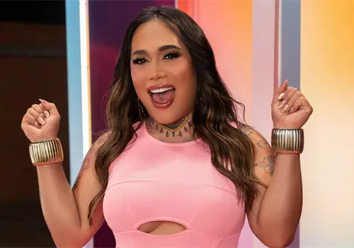 Karina Torres le entra al reality