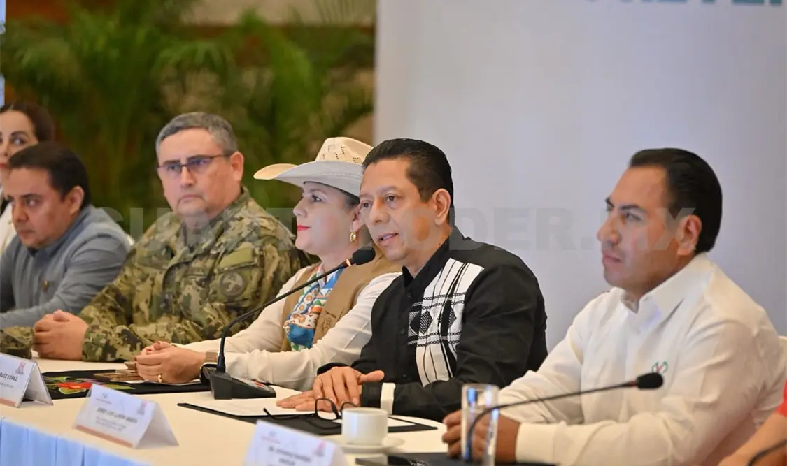 Llaven Abarca destacó el nuevo programa que se pondrá en marcha para atender la violencia de género. Cortesía
