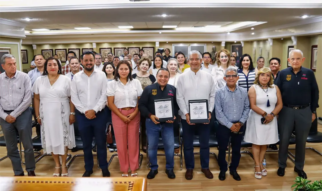Con esta firma, ambas instituciones refrendan su compromiso de trabajar de manera conjunta. Cortesía