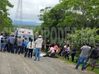 Fallece adolescente en percance de moto