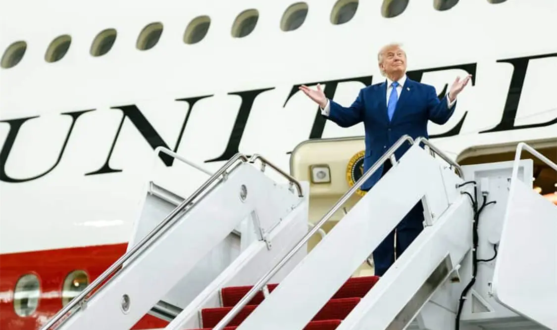 El NYT informó que el nuevo Air Force One donado por Qatar, carecía de algunos de los avanzados sistemas de seguridad. Cortesía