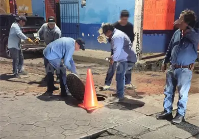 Tras protesta, atienden fuga de aguas negras en SCLC Tras protesta, atienden fuga de aguas negras en SCLC