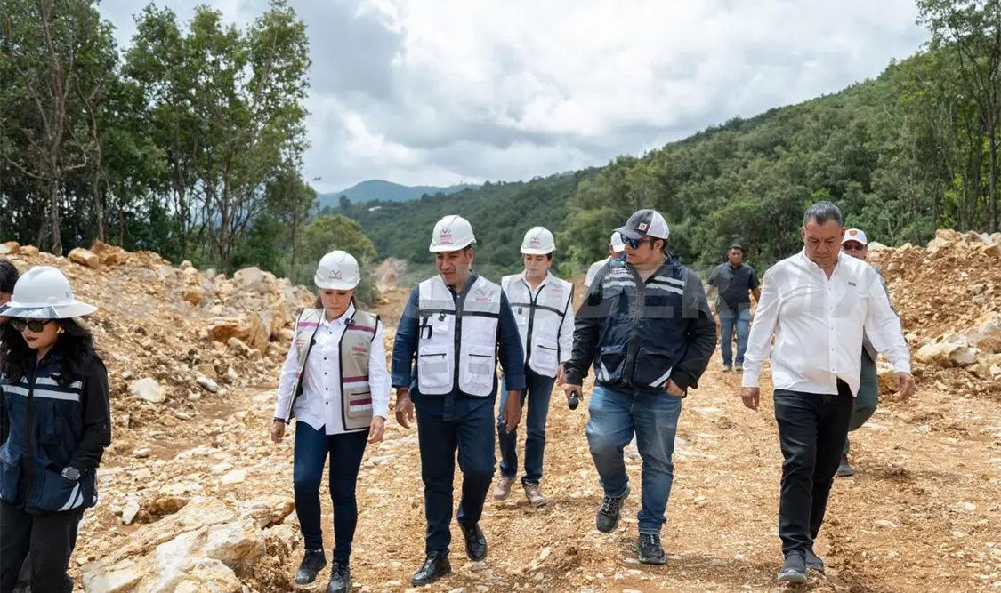 Ramírez Aguilar realizo un recorrido de supervisión de la obra del libramiento Las Alfareras. CP