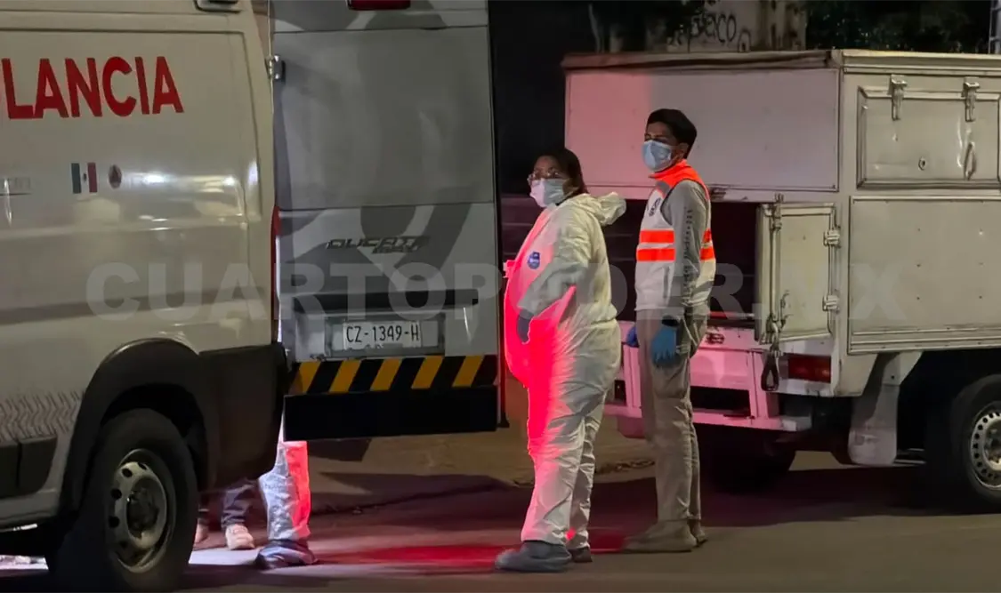 El automovilista sufrió el accidente carretero y murió mientras era trasladado a un hospital. Ulises Villalobos / CP