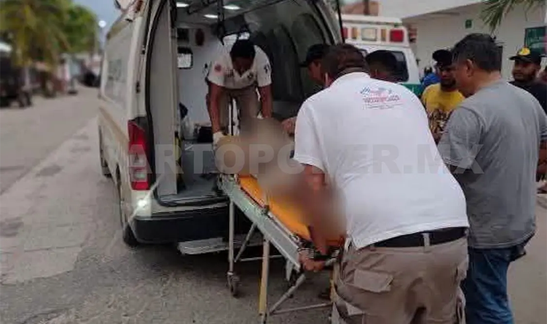 El joven chihuahuense recibió atención inmediata luego de ser llevado a tierra firme. CP