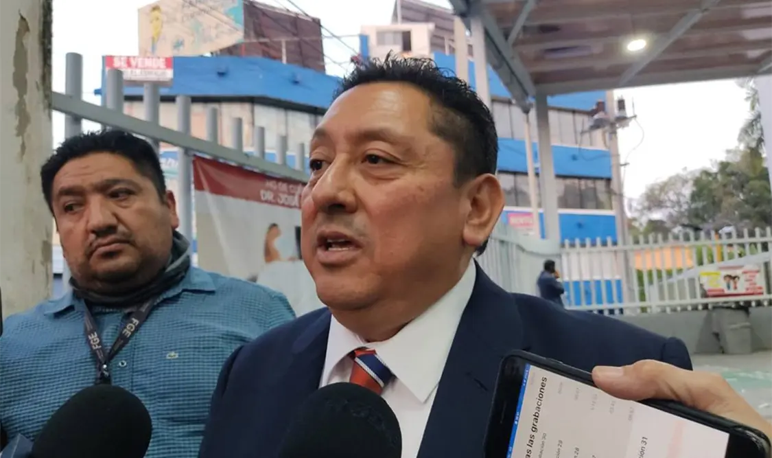 Promueve Uriel Carmona un juicio de amparo