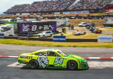 Garc&iacute;a Jr. lidera rumbo al &Oacute;valo Potosino