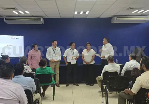 Capacitan a notarios de la Costa Capacitan a notarios de la Costa