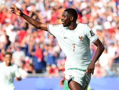 Francia e Inglaterra buscan el bronce Francia e Inglaterra buscan el bronce