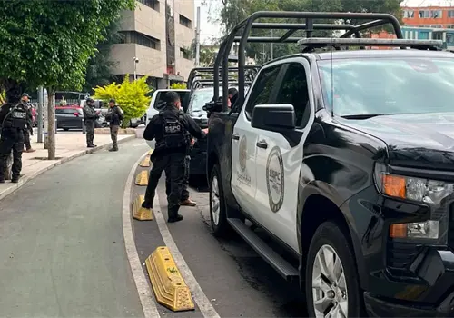 Con más de cinco recesos, sigue audiencia de Ruffo Con más de cinco recesos, sigue audiencia de Ruffo