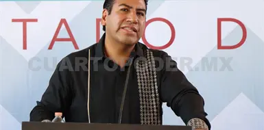 Felicita Eduardo Ramírez a esta casa editorial Felicita Eduardo Ramírez a esta casa editorial
