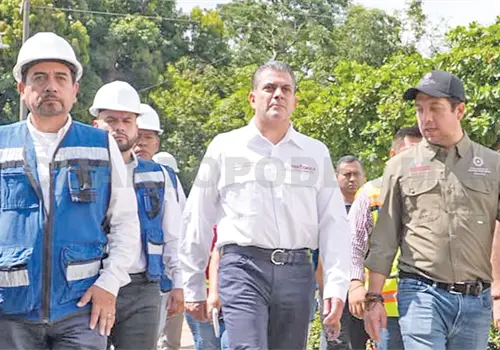 Supervisan inmuebles públicos tras los sismos Supervisan inmuebles públicos tras los sismos