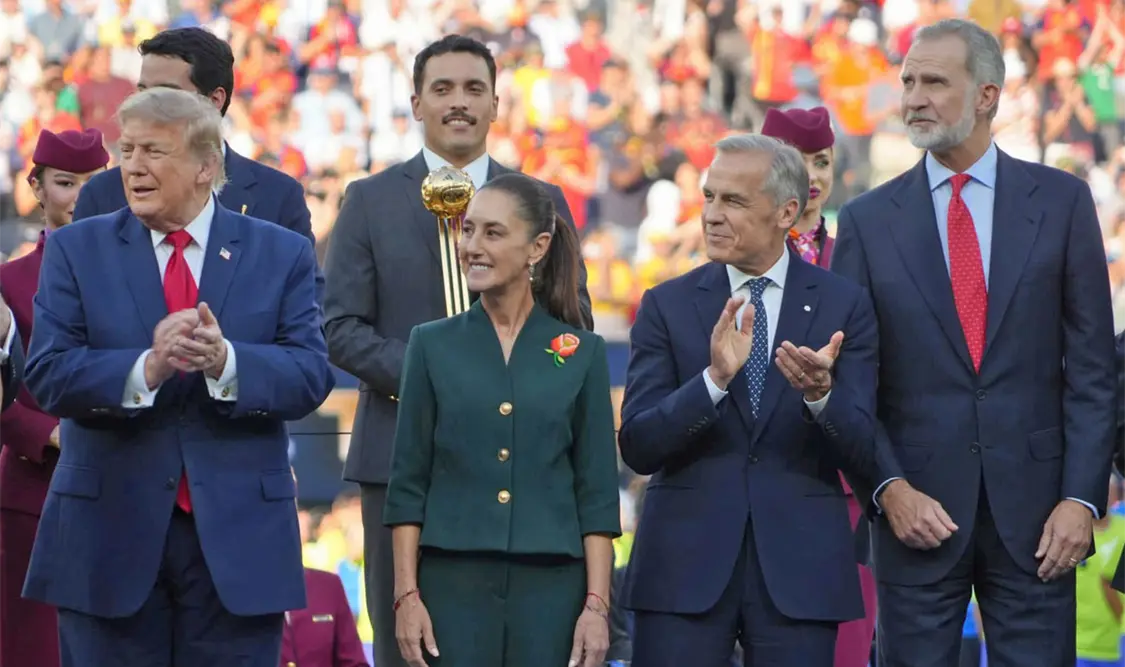 Junto a sus homólogos de Estados Unidos y Canadá en el estadio de NY. Cortesía