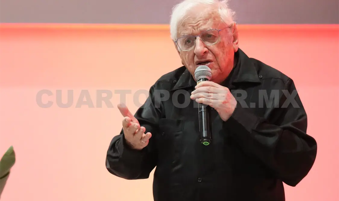 Catón se plantó como un poeta en el escenario. Diego Pérez / CP
