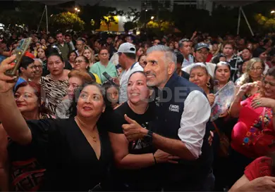 Música y baile en el Festival ¡Qué Viva la Cumbia! Música y baile en el Festival ¡Qué Viva la Cumbia!