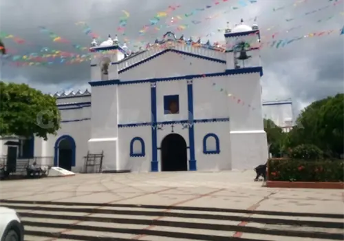Integran a dos nuevos sacerdotes Integran a dos nuevos sacerdotes