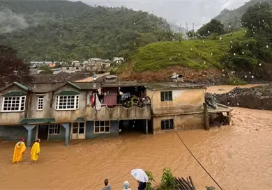 Reubicar&aacute;n m&aacute;s de dos mil viviendas da&ntilde;adas por lluvias
