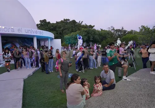 Mil 500 visitantes asisten al Planetario: Aditech Mil 500 visitantes asisten al Planetario: Aditech