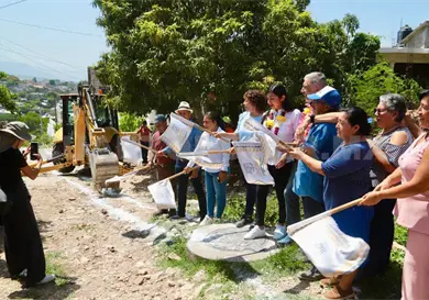 Contribuye Ángel Torres a la conectividad de Tuxtla Contribuye Ángel Torres a la conectividad de Tuxtla