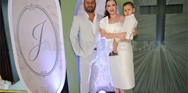 Jorgito cumple un a&ntilde;o y recibe el bautismo