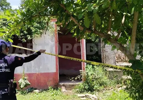 Hallan a guatemalteco sin vida en un predio