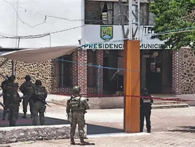 Catean y aseguran presidencia municipal de Temoac