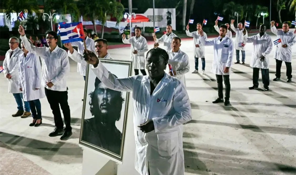 Imponen sanciones a brigadas médicas cubanas