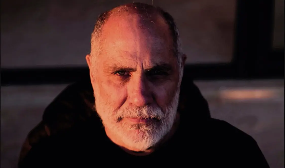 Guillermo Arriaga vuelve a soñar
