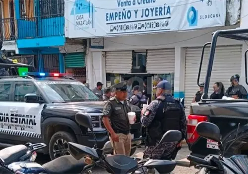 Catean y aseguran casas de empeño Catean y aseguran casas de empeño