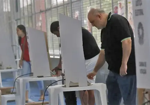EE. UU. pretende evaluar sistema de voto en Brasil