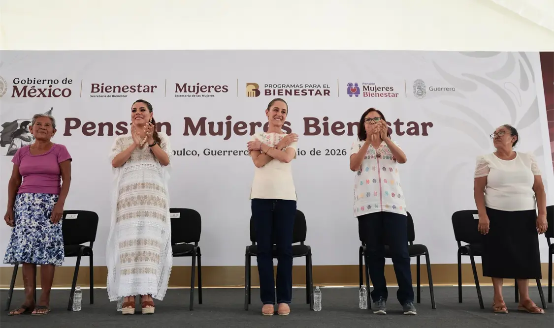 En Acapulco, la presidenta Pardo encabezó la entrega de tarjetas de la Pensión Mujeres Bienestar. Cortesía