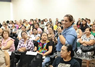 Impulsan el fortalecimiento económico de las mujeres Impulsan el fortalecimiento económico de las mujeres