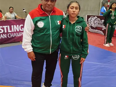 Aguilar en selecci&oacute;n mexicana subcampeona