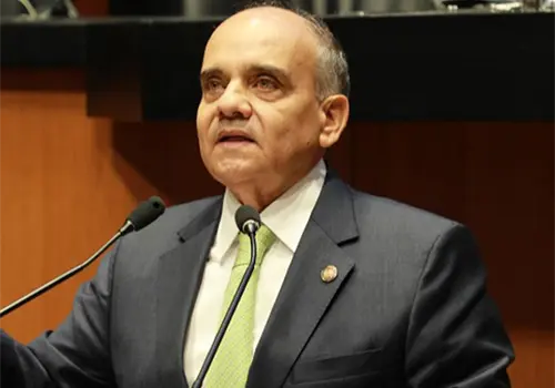Denuncian campa&ntilde;as anticipadas de Morena