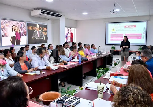 Fortalecen capacitaci&oacute;n de servidores p&uacute;blicos