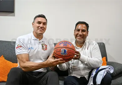 Junto a Eduardo N&aacute;jera, ERA impulsa el deporte