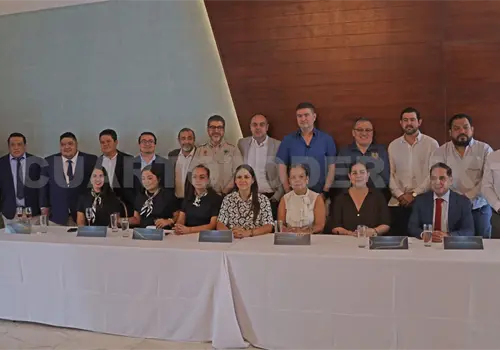Presentan Colegio de Peque&ntilde;as Especies