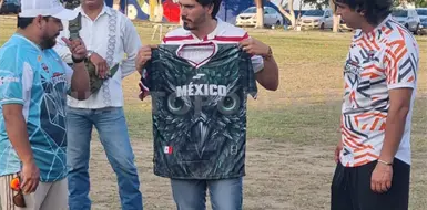 Jorge "Burrito" Hern&aacute;ndez inspira a j&oacute;venes