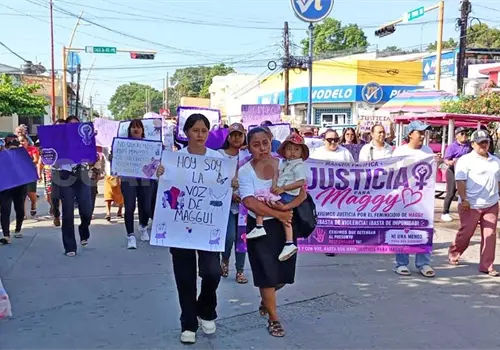 Con marcha exigen justicia por feminicidio