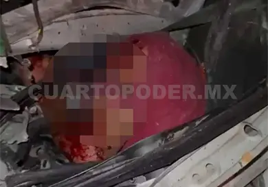 Dos prensados luego de chocar en carretera