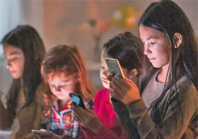 Va PT por prohibir que los menores usen TikTok